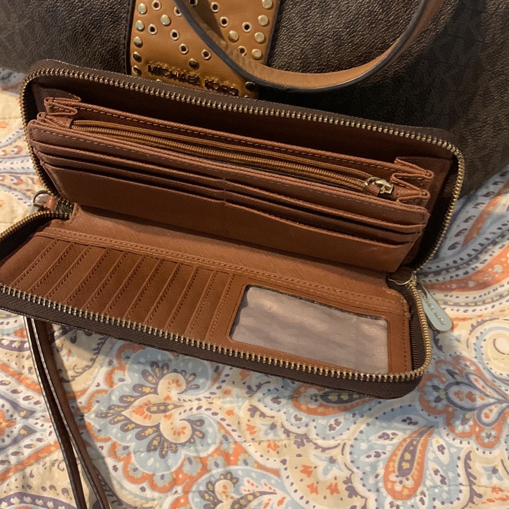 Michael Kors Package - image 3